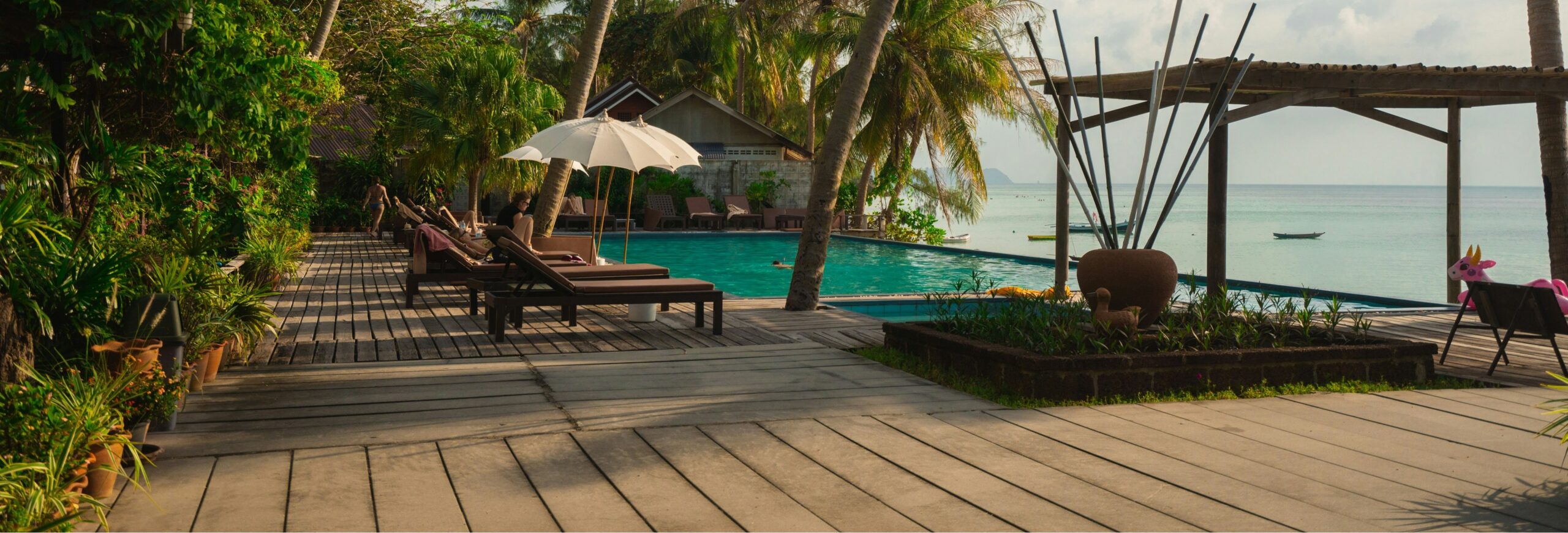All-inclusive Pool1